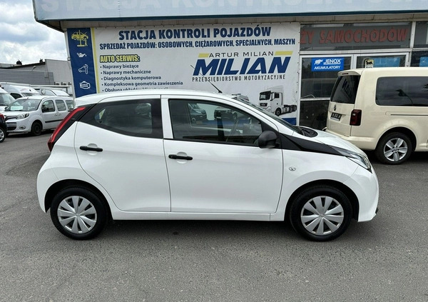 Toyota Aygo cena 38500 przebieg: 83400, rok produkcji 2020 z Syców małe 254